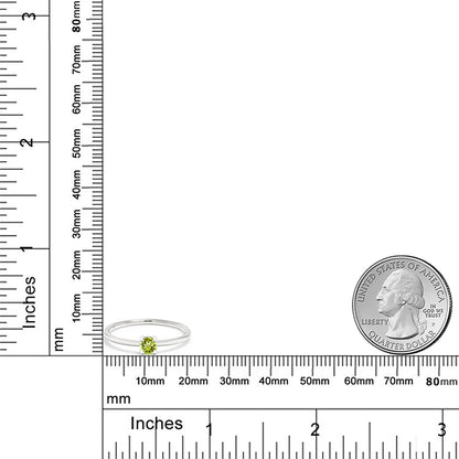 0.18カラット  天然石 ペリドット リング 指輪   10金 ホワイトゴールド K10  8月 誕生石